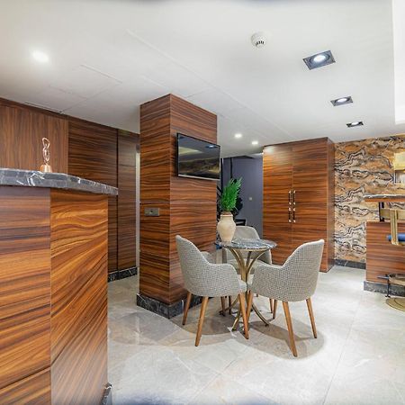 La Palace Suites Sisli Istanbulská provincie Exteriér fotografie