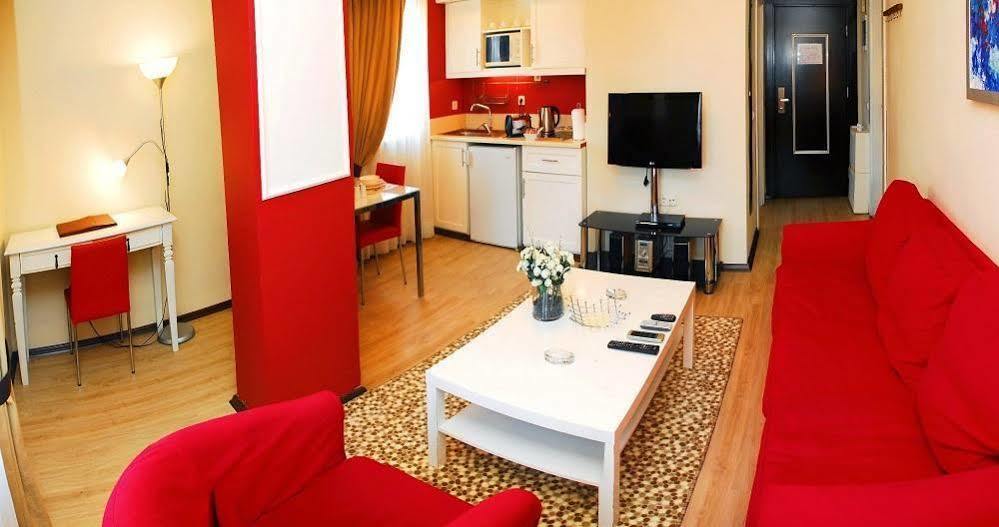 La Palace Suites Sisli Istanbulská provincie Exteriér fotografie