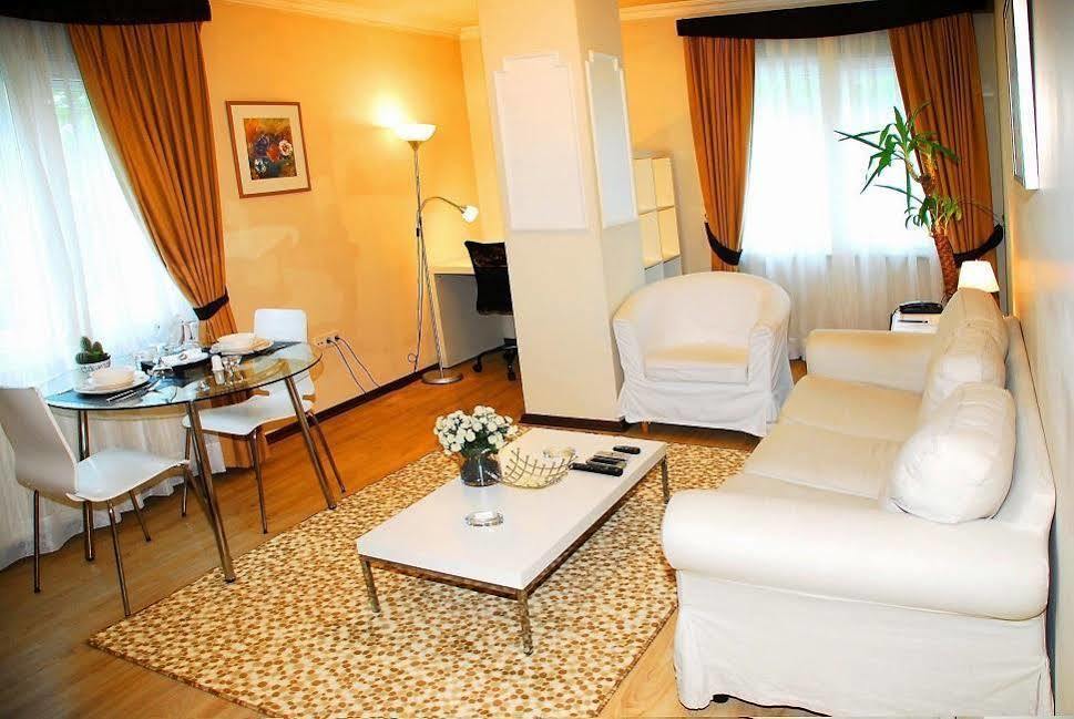 La Palace Suites Sisli Istanbulská provincie Exteriér fotografie